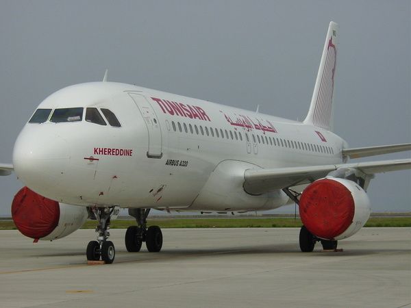 チュニジア航空 A320(1)