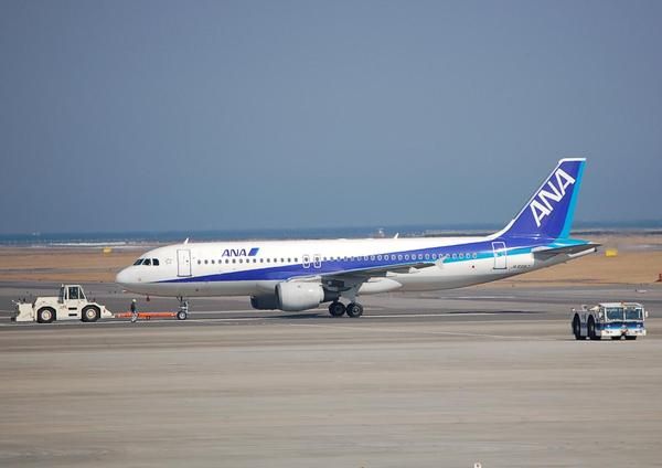ANA A320_JA8997